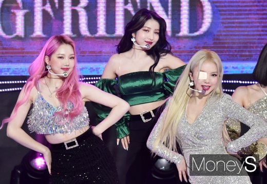 [머니S포토] 컴백 여자친구, 예쁜애와 예쁜애 속 또 예쁜애