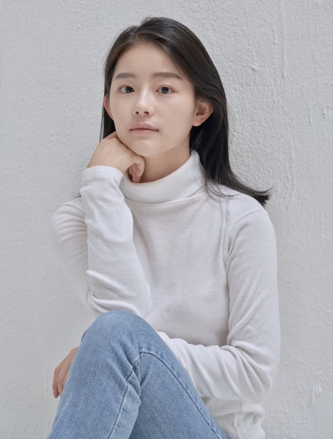 ©디퍼런트컴퍼니