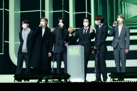  그룹 방탄소년단 슈가가 어깨 수술로 '2020MAMA'에 불참해 아쉬움을 자아냈다. /사진=CJ ENM 제공