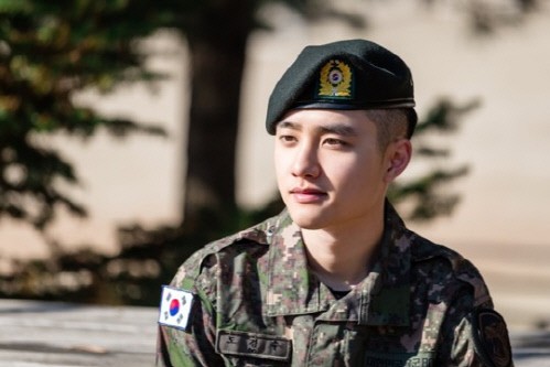 그룹 엑소 멤버이자 배우 도경수가 내년 1월 제대를 앞두고 있다. /사진=병무청 제공