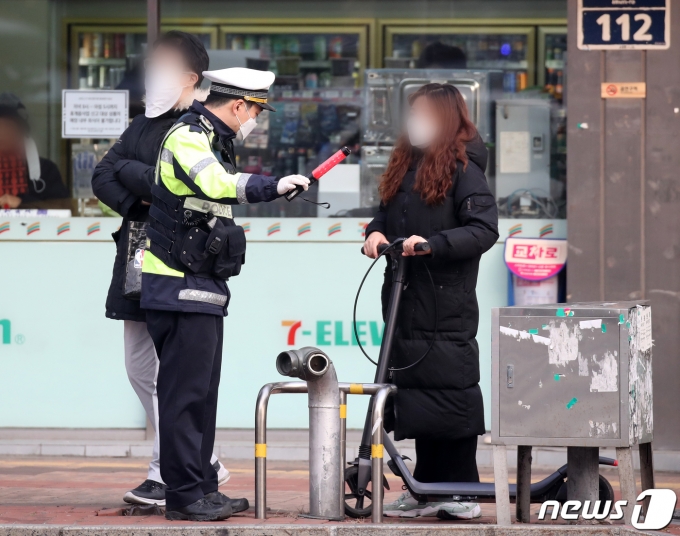 전동킥보드 관련 다양한 민원이 접수됐다. /사진=뉴스1 김진환 기자