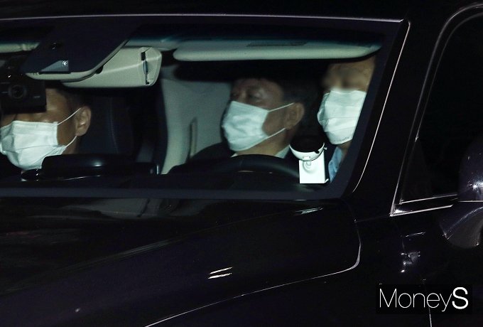 작가 654명이 공동 성명을 통해 윤석열 검찰총장 중심의 검찰권력을 해체하라고 촉구했다. /사진=장동규 기자