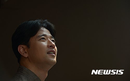 배우 배수빈이 결혼 6년만에 파경을 맞았다. /사진=뉴시스