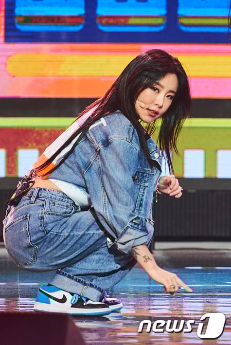 [사진] 마마무 휘인 '손목 타투 눈길'