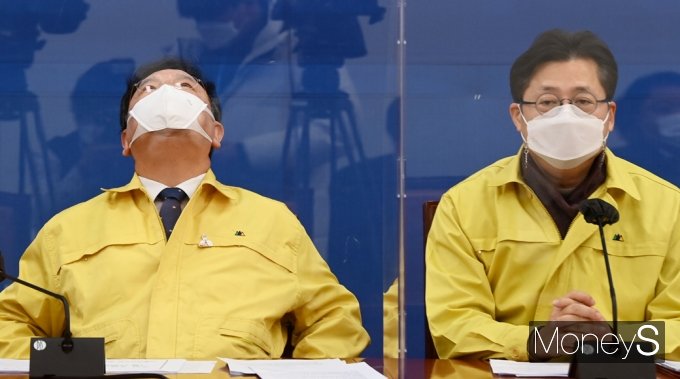 [머니S포토] 김태년 