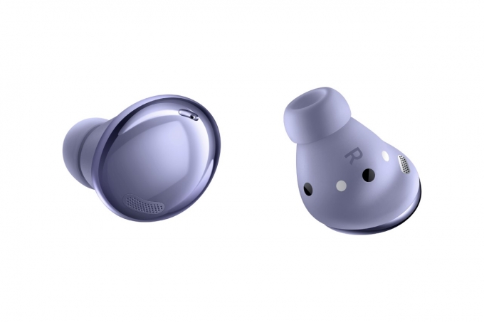 삼성전자가 '갤럭시 버즈 프로(Galaxy Buds Pro)'를 삼성 갤럭시 언팩 2021에서 공개하고 15일 국내에 출시한다. /사진제공=삼성전자