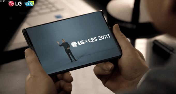 지난 11일 온라인으로 열린 세계 최대 규모 정보통신(IT)·가전 전시회 'CES 2021'에서 공개된 LG 롤러블폰 구동 영상. /사진=CES2021 영상 캡처
