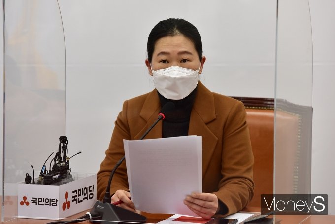 [머니S포토] 최고위서 발언하는 권은희 국민의당 원내대표