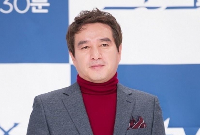 배우 조재현이 미투 폭로로 출연중이던 tvN 월화드라마 ‘크로스’에서 하차했다. /사진=tvN 제공