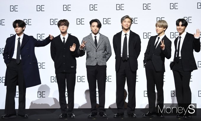 방탄소년단이 최초로 영화 OST에 참여한 가운데 정국이 작사·작곡한 곡으로 기대를 모으고 있다. /사진=장동규 기자
