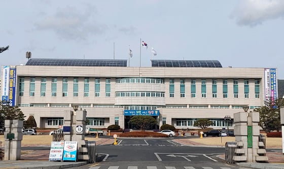 전남 광양시는 8일 김경호 부시장이 정부세종청사를 방문해 총사업비 7972억원 규모의 지역 현안사업 13건에 대한 국비 지원을 요청했다. 광양시청 전경/머니S DB