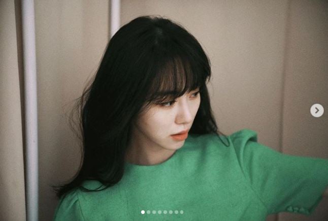 걸그룹 AOA 출신 권민아가 인스타그램 라이브 방송을 통해 해명에 나섰다. /사진=권민아 인스타그램