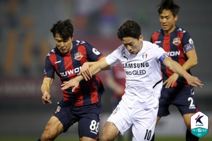 수원더비가 0-0 무승부로 끝났다.(한국프로축구연맹 제공)© 뉴스1