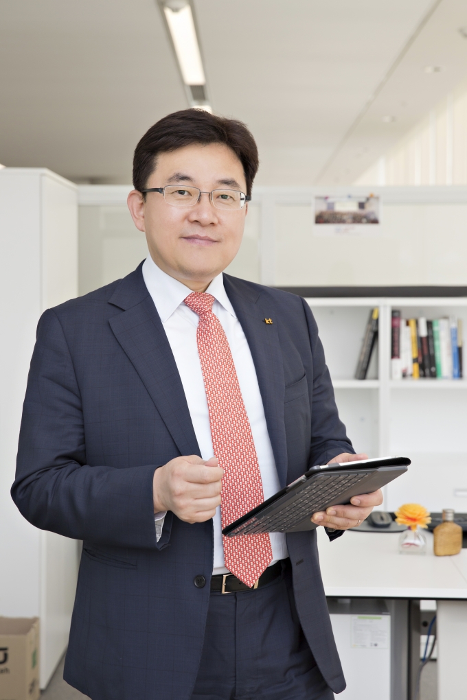 송재호 한국스마트홈산업협회장 /사진제공=KT
