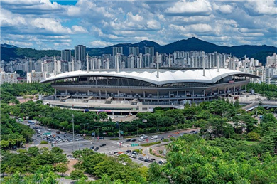 서울월드컵경기장은 공연행사시 강풍의 크기에 따라 무대 설치 기준을 정해 운영하는 ‘가설무대 설치 풍속기준안’을 마련해 시행한다고 14일 서울시설공단을 통해 밝혔다./제공=서울시