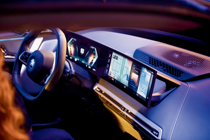 BMW 8세대 iDrive. /사진제공=BMW