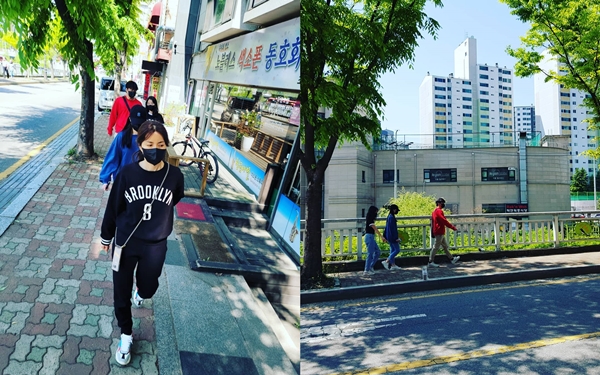 배우 신애라는 25일 인스타그램을 통해 아이들과 함께 찍은 사진을 공개했다. /사진=신애라 인스타그램