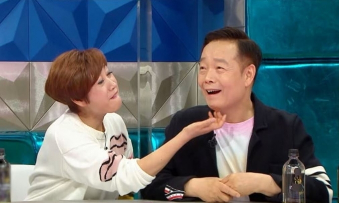 개그맨 김학래가 중식 홈쇼핑으로 엄청난 매출을 올렸다고 말해 관심이 집중된다. /사진=라디오스타 제공