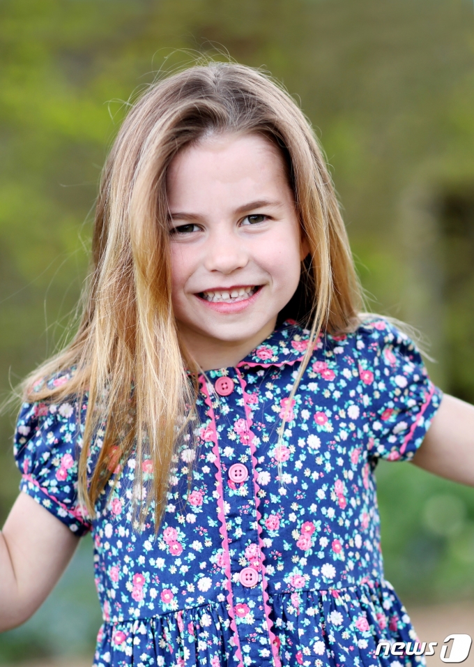 영국의 윌리엄 왕자와 케이트 미들턴 부부의 둘째 딸이자 왕위 계승 서열 4위인 샬롯 엘리자베스 다이애나. &copy; 로이터=뉴스1 &copy; News1 원태성 기자