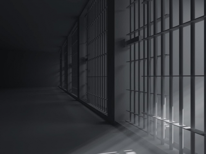 연쇄살인마를 동경해 10대 시절 친구를 살해하고 감옥에 갇힌 살인범이 17년 옥살이 끝에 숨졌다. 사진은 기사와 무관. /사진=이미지투데이