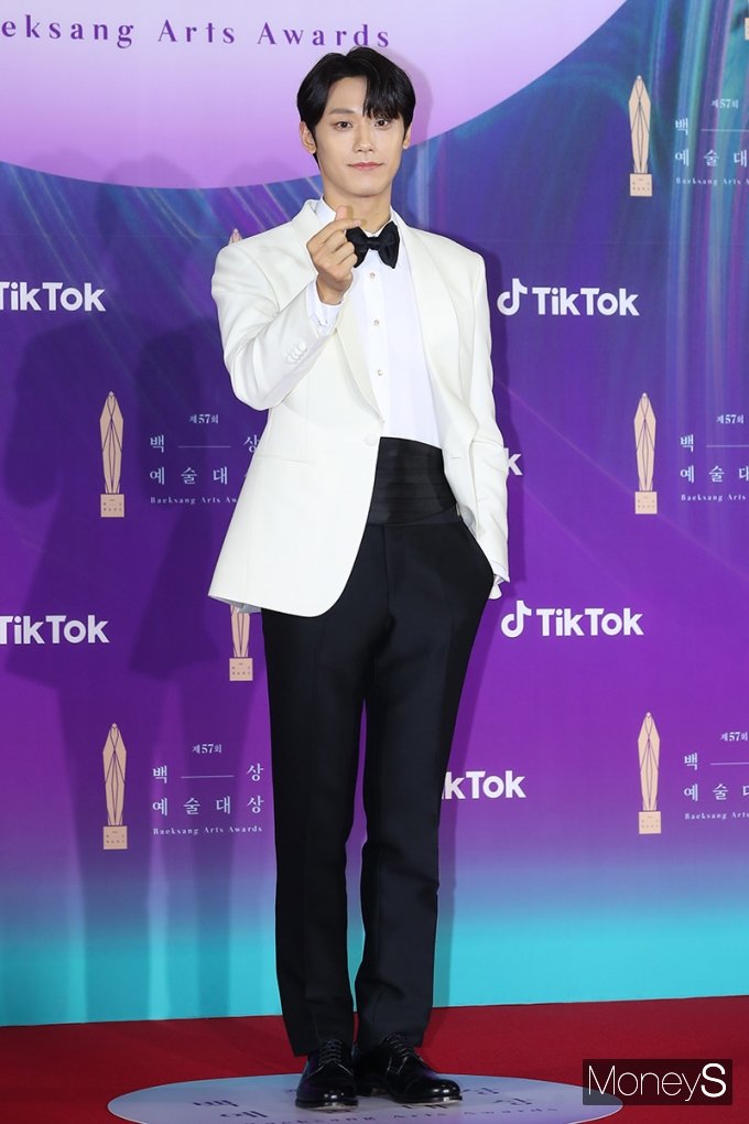 이도현이 남자 신인 연기상을 수상하는 기쁨을 누렸다. /사진=백상예술대상 사무국 제공