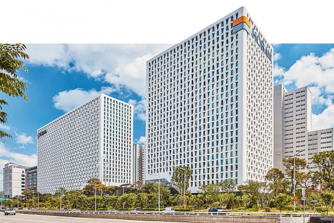 재계 순위 37위에 오른 호반건설의 경우 자산 10조원을 넘겨 상호출자제한기업집단으로 지정됐다. /사진제공=호반건설