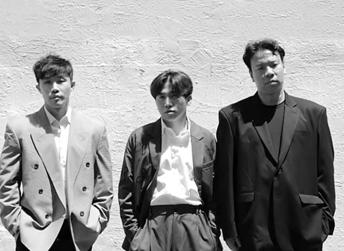 유세윤이 '방탄소년단' 팬덤 아미에게 우스꽝스러운 부탁들 구했다. /사진=유세윤 인스타그램