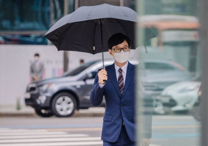 유부장의 근황이 공개돼 기대감이 높아지고 있다. /사진= '놀면뭐하니' 공식 인스타그램