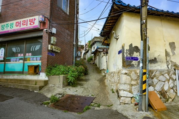 사라지는 파주 금촌 재개발지역이 기록으로 남기게 됐다. 사진은 금정23길 골목길. / 사진제공=파주시