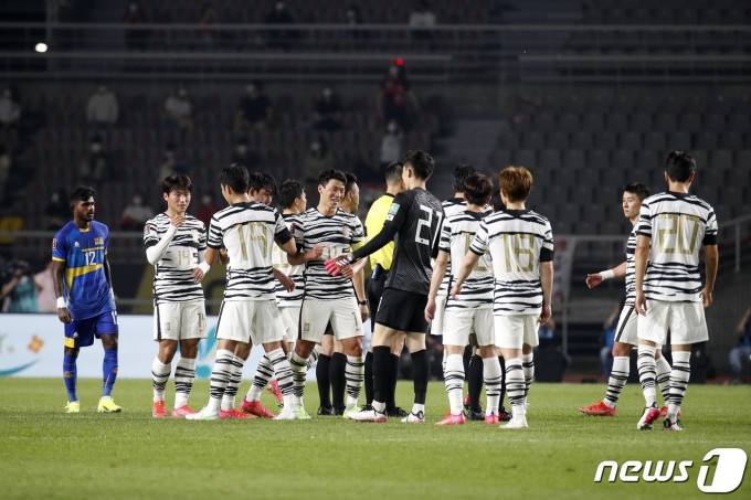 [사진] 대한민국 스리랑카 5대0 완파