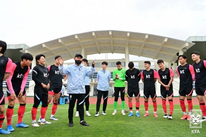 지난 2일 2020 도쿄올림픽 남자축구대표팀이 제주 강창학구장에서 가나 대표팀과의 평가전을 대비해 훈련하고 있다. /사진=뉴스1