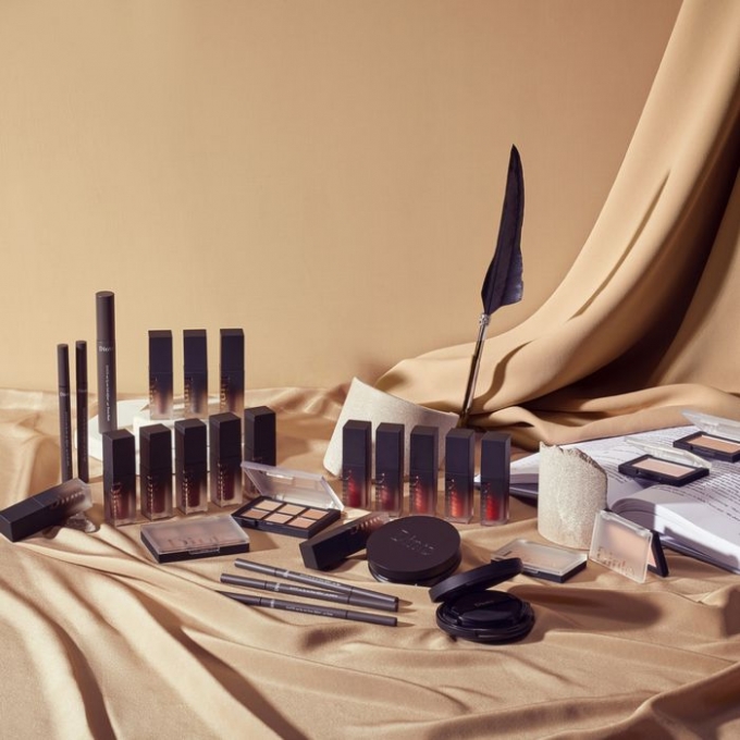 씨엔티테크의 시드투자를 진행한 ㈜트렌드메이커가 색조브랜드 '딘토(Dinto)'2차 컬렉션이 큰 관심을 받고 있다. (씨엔티테크 제공)