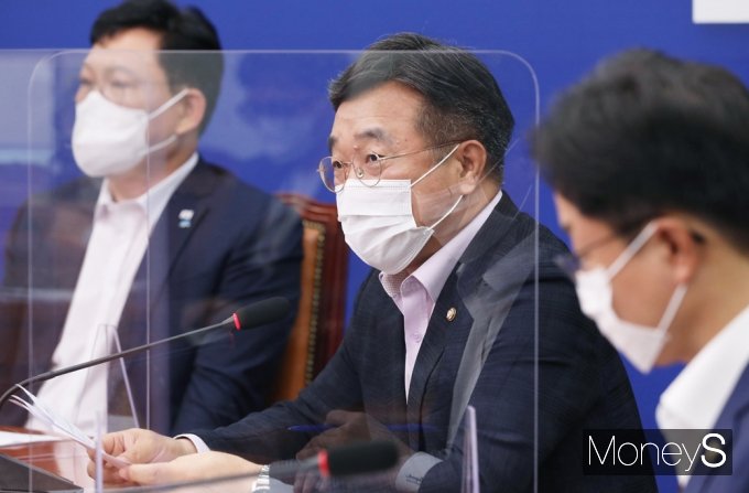 [머니S포토] 윤호중 