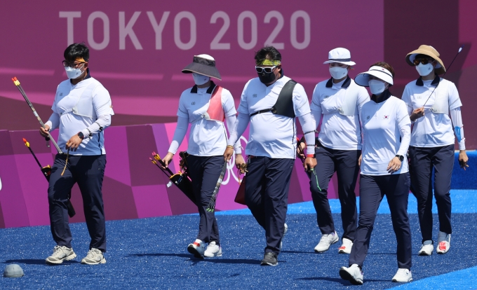 지난 21일 2020도쿄올림픽 첫 일정을 앞두고 한국 양궁대표팀이 일본 도쿄 유메노시마 공원 양궁장에서 훈련하고 있다. /사진=뉴스1 