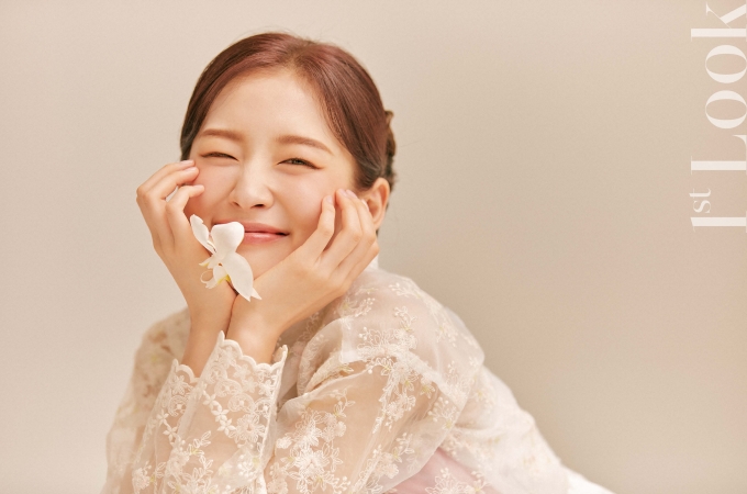 ©퍼스트룩