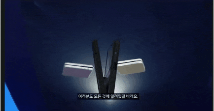 삼성전자는 11일 밤 11시 ‘갤럭시 언팩’ 행사를 열고 하반기 전략 스마트폰인 3세대 폴더블폰 ‘갤럭시Z폴드3’와 ‘갤럭시Z플립3′을 선보였다. /사진=언팩 영상 캡처