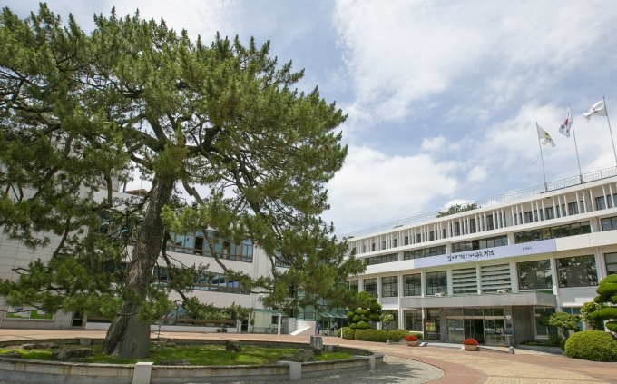 전남 해남군의 지역상품권이 전국 군 단위 최대 판매액을 달성했다. 해남군청 전경