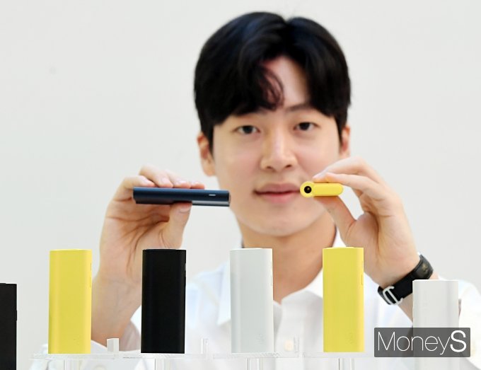 [머니S포토] BAT로스만스, 신제품 '글로 프로 슬림' 출시