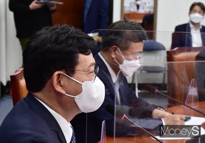 [머니S포토] 부산 LCT 사건 언급 송영길 
