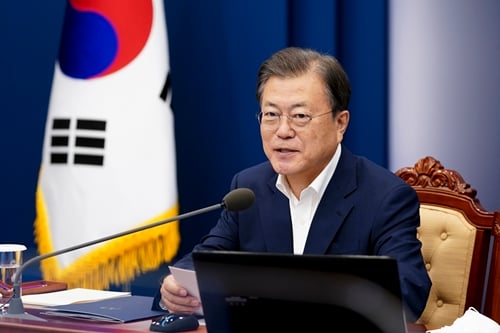 문재인 대통령이 6일 "전세대출 등 실수요자가 어려움을 겪지 않도록 정책 노력을 기울여 주기 바란다”고 지시했다. /사진=뉴스1