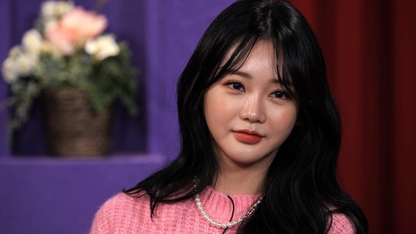 홍지윤은 남자친구에게 사랑만 받아왔을 것 같은 이미지와는 달리 지금껏 ‘나쁜 남자’만 만나왔다고 고백해 모두를 혼란에 빠트린다. /사진=연애도사2 제공