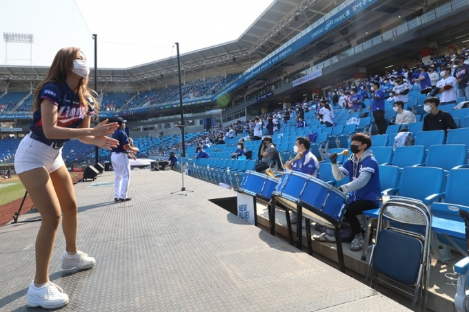 법원은 지난 21일 삼성라이온즈를 상대로 제기한 손해배상 청구 소송에서 원고 패소로 판결한 원심을 뒤집고 원고 일부 승소 판결을 했다. 사진은 기사와 관련 없음. /사진=뉴스1