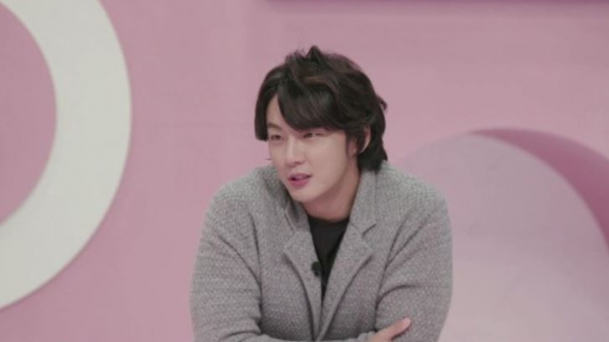 가수 윤시윤이 마지막 연애가 3년 전이라고 밝혀 화제를 모았다. /사진=MBN 제공