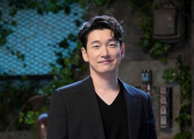배우 조승우가 신종 코로나바이러스 감염증(코로나19) PCR 검사 결과 음성 판정을 받았다. /사진=JTBC 제공