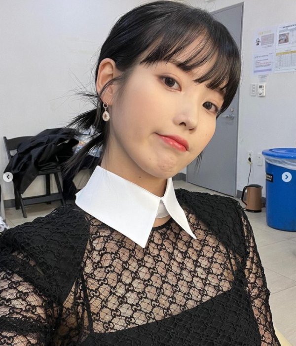 사진=아이유 인스타그램