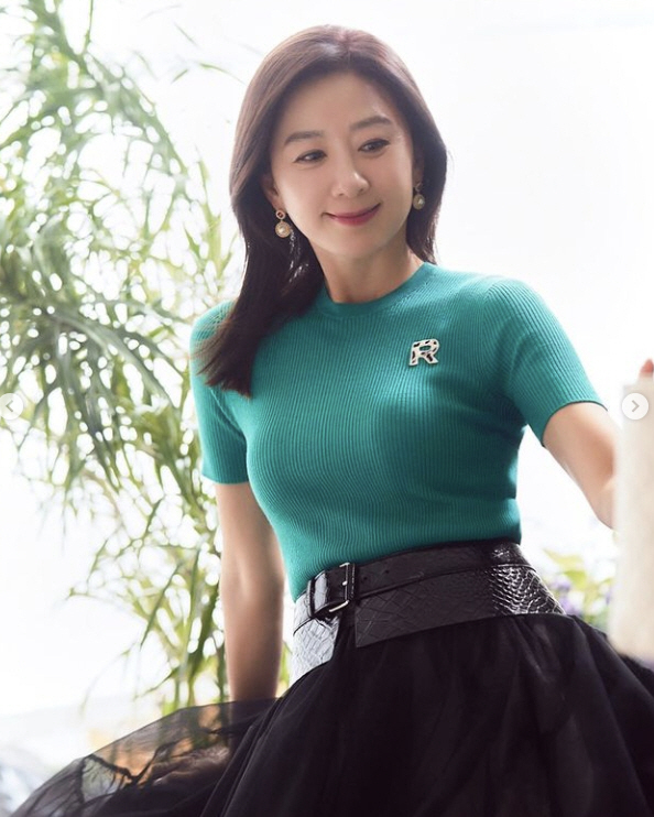 사진=김희애 인스타그램