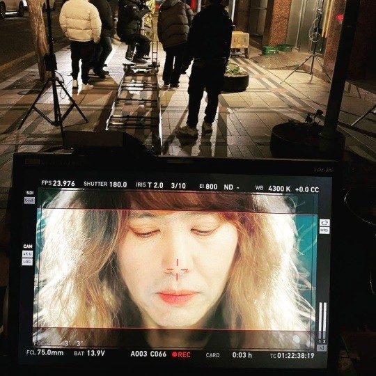 가수 양준일의 팬미팅이 티켓 고가 논란에 휩싸였다. /사진=양준일 인스타그램