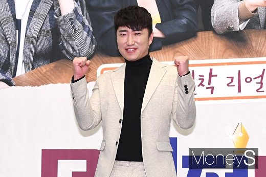개그맨 장동민이 19일 제주도 모처에서 결혼식을 올린다. 사진은 2019년 3월 서울 마포구 상암동 스탠포드호텔에서 열린 tvN 예능 '문제적 보스' 제작발표회에 참석한 장동민. /사진=장동규 기자