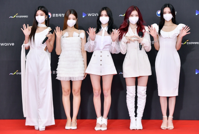 ITZY '2021 KBS ' 븦 . /=KBS