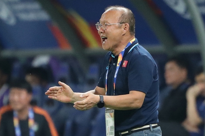 박항서의 베트남 축구대표팀이 오는 26일(이하 한국시각) 밤 9시30분 싱가포르 칼랑 국립 경기장에서 태국과 2020 아세안축구연맹(AFF) 챔피언십(스즈키컵) 준결승 2차전을 치른다. 사진은 지난해 1월 2020 AFC U-23 챔피언십을 치르는 박 감독. /사진=뉴스1